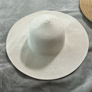 New White Sun Hat